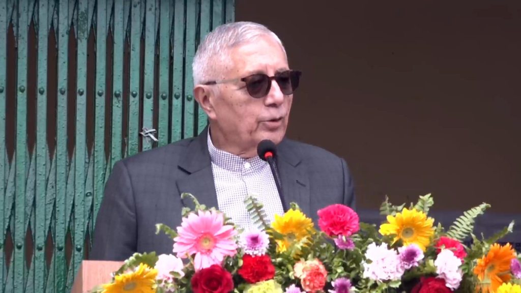 कांग्रेस नेता कोइरालाले फेरि दोहोर्‍याए- रमेश लेखकले राजीनामा दिनुपर्छ